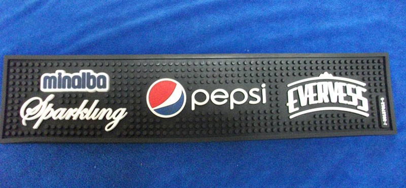 Factory customized Eco-friendly soft pvc bar mat with embossed all black logo for pub